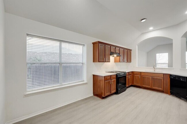 Foto del edificio - 298 Fall Dr