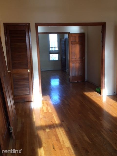 Primary Photo - 34 Windsor Pl