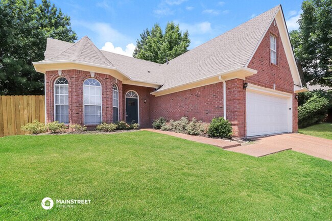 Building Photo - 3875 Sundale Way S