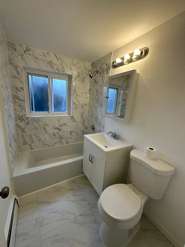 Foto del edificio - 28 Bryon Rd