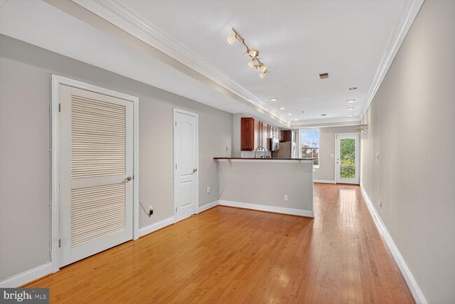Foto del edificio - 1730 1st St NW
