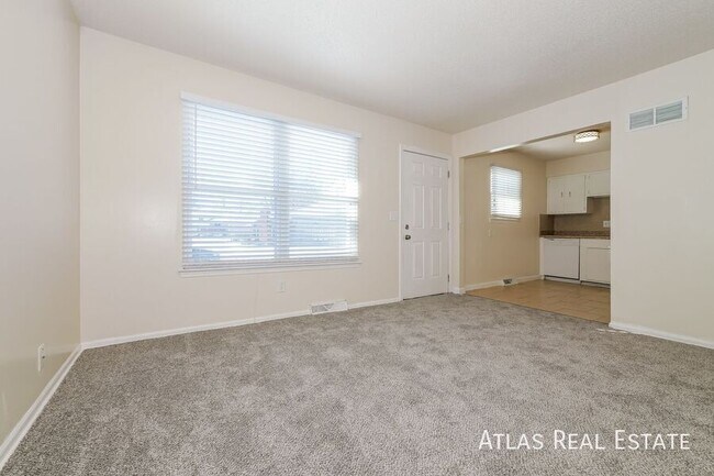 Foto del edificio - 906 SE 3rd Terrace