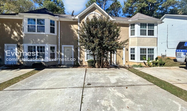 Building Photo - 2955 Fields Dr
