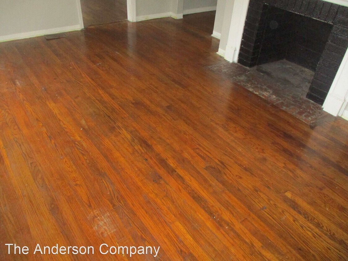 Foto del edificio - 3 br, 1 bath House - 1200 Seventh Avenue