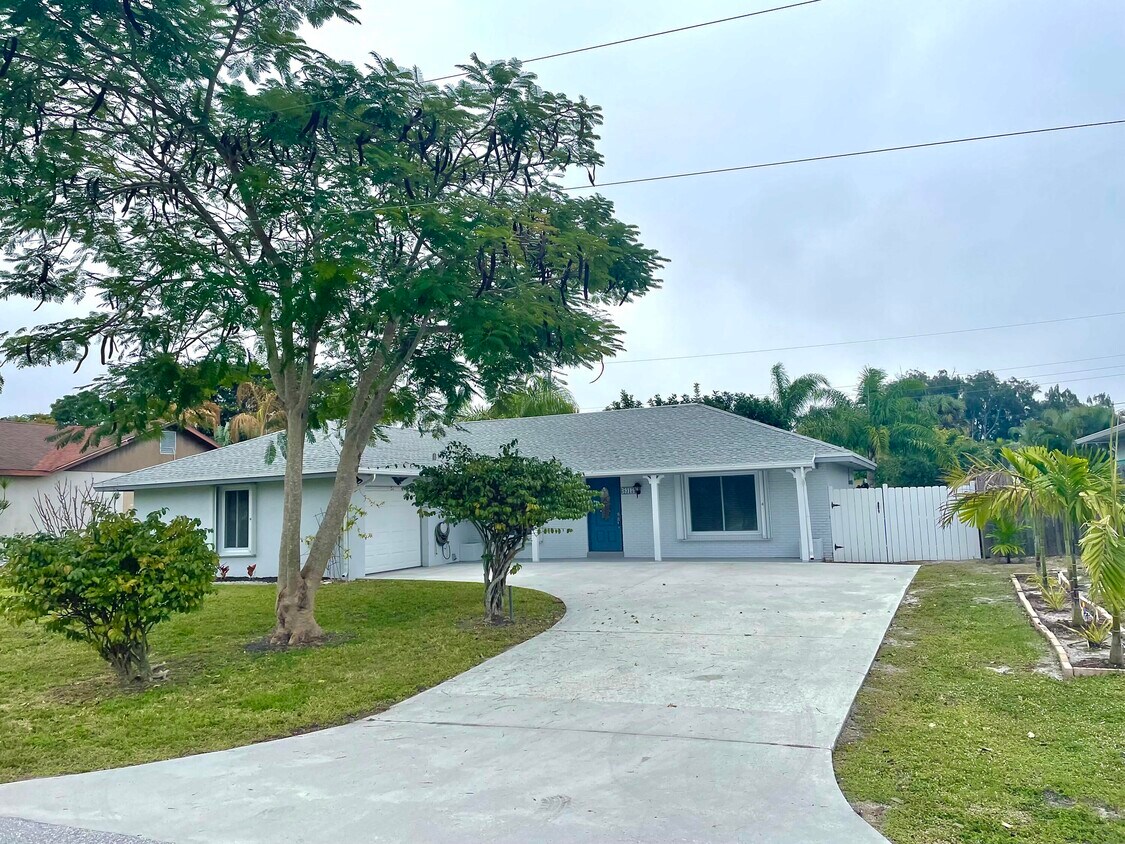 Foto principal - 8315 SE Boxwood Ln