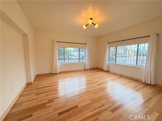 Building Photo - 1703 W 25th St