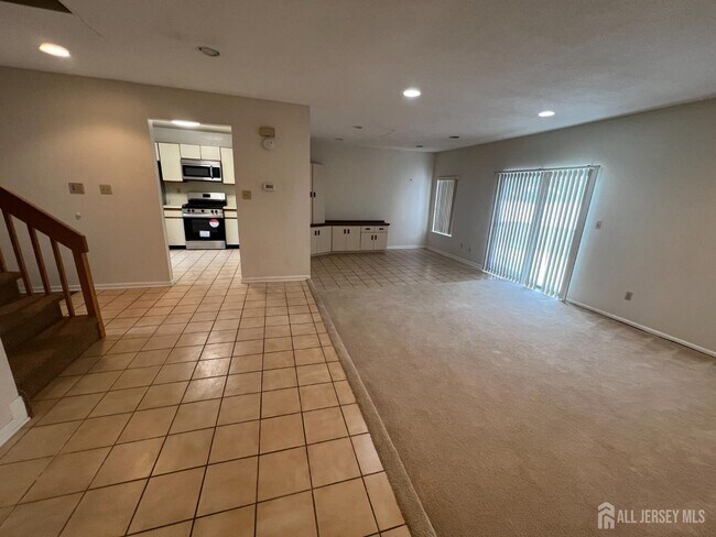 Foto del edificio - 89 Gate House Ln