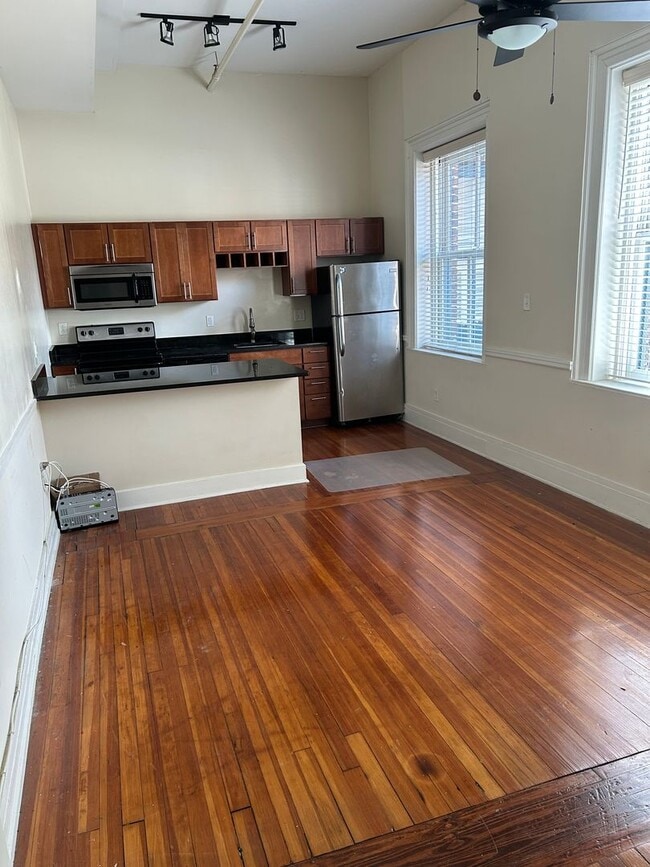 Interior Photo - Mortons Apartments