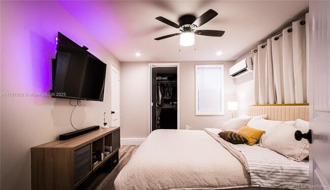 Foto del edificio - 227 SW 30th Ave