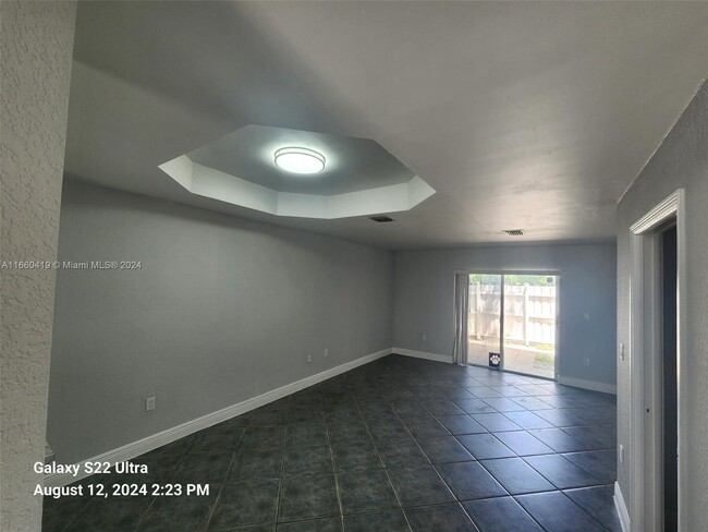 Foto del edificio - 14121 SW 120th Ct