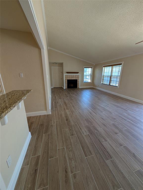 Building Photo - 5914 Green Acres