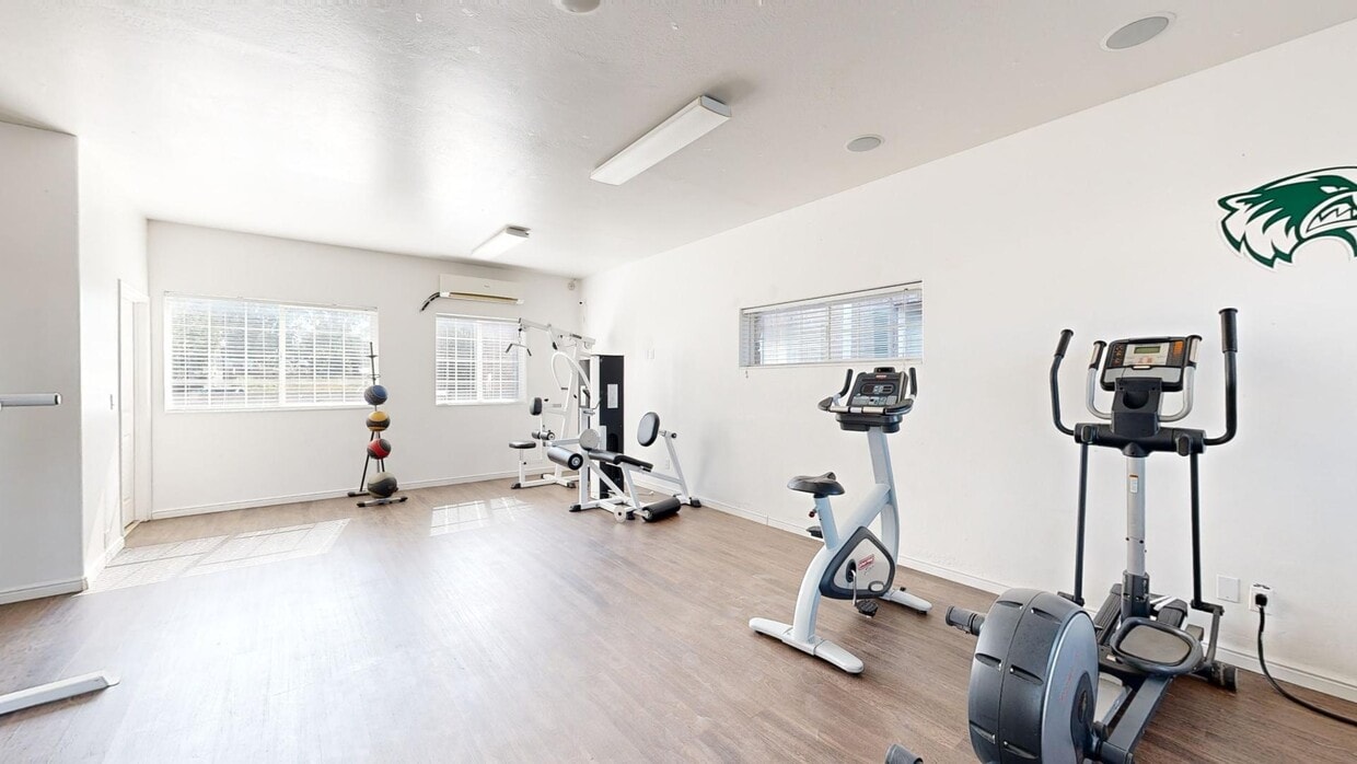 Photo - University Towers Apartments-Student