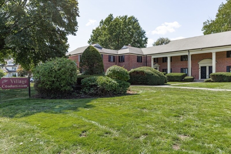 Photo - 356 Lexington St (Watertown, MA)