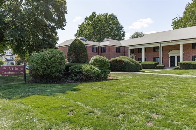 Photo - 356 Lexington St Apartment