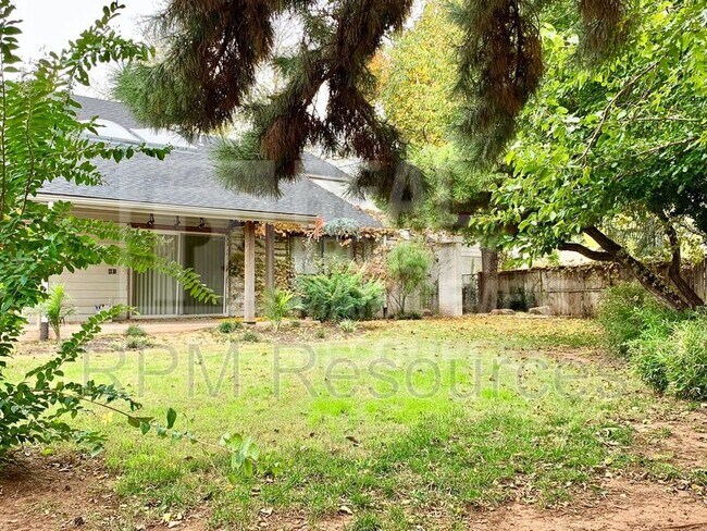 Foto del edificio - 12432 Acadia Ct