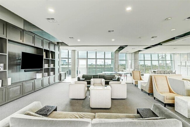 Foto del edificio - 5925 Almeda Rd