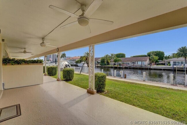 Foto del edificio - 2866 NE 30th St
