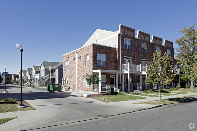 Foto del edificio - The Villages at Curtis Park