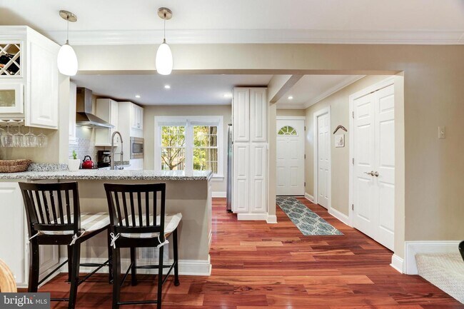 Foto del edificio - 11867 Abercorn Ct