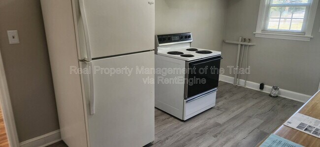Foto del edificio - 2644 Walker Ave