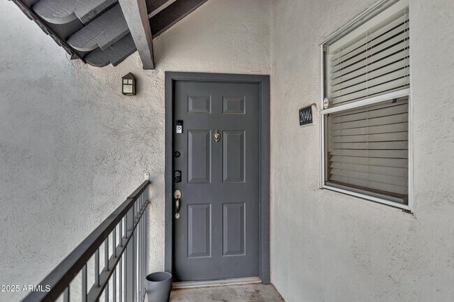 Foto del edificio - 14145 N 92nd St