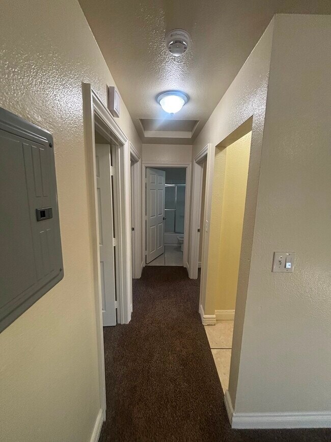 Foto del edificio - 325 E 60th St