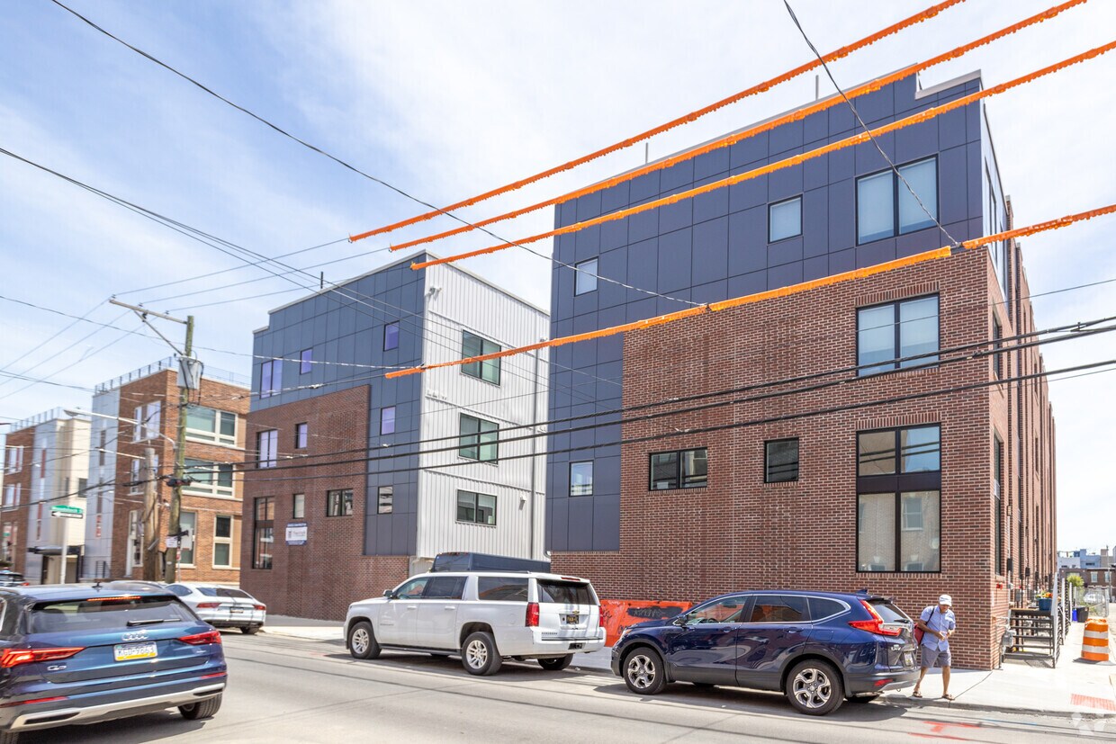 Foto de la construcción - Wharton Court