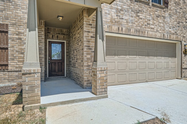 Building Photo - 303 Rustic Willow