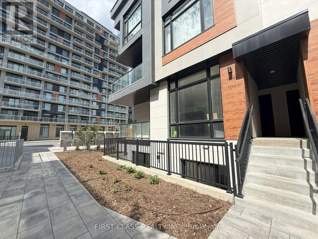 Building Photo - 12-1112 David Eyer Rd