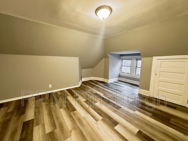Building Photo - 1404 Rutherford Ave
