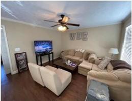 Building Photo - 544 W Glenn Ave