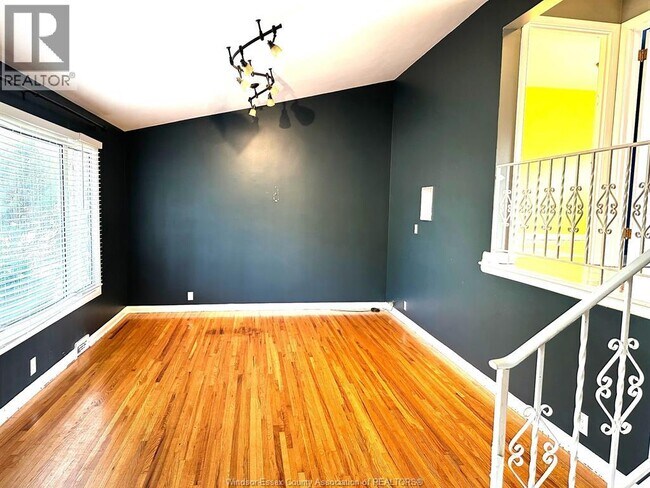 Building Photo - 3551 Woodland Ave