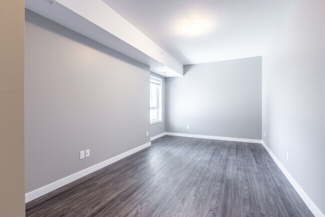 Chambre principale avec dressing et salle de bain attenante - Parkview Terrace