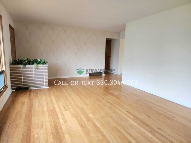 Foto del edificio - 67 Moore Rd