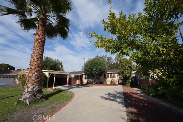 Building Photo - 8512 Fullbright Ave