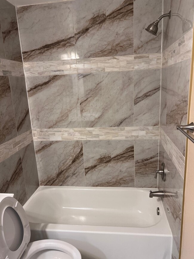 Building Photo - 7717 Gulf Ct