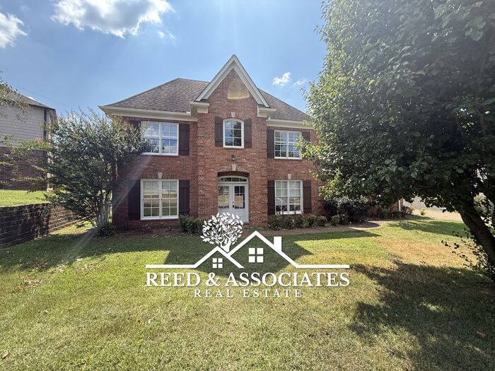 Foto principal - Luxurious 2-Story Cordova Home with Beauti...