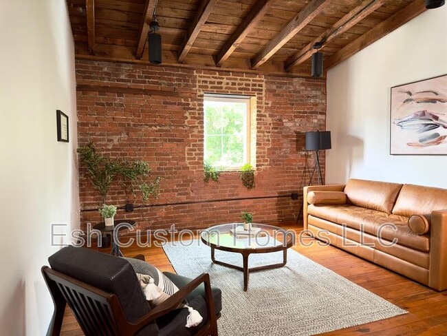 Foto del edificio - 437 W Grant St