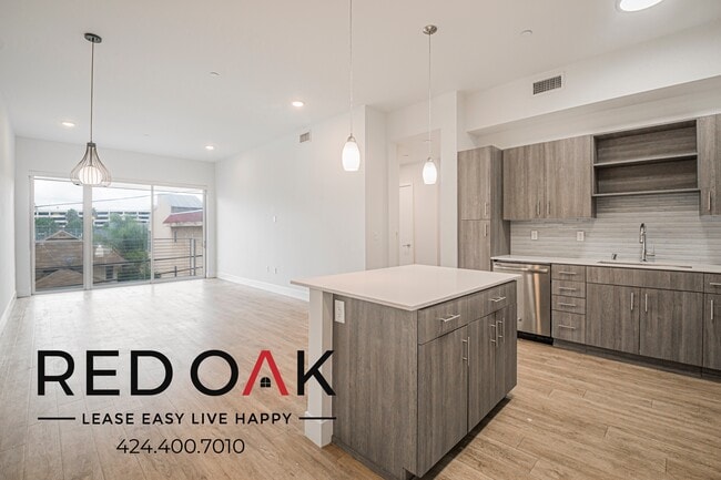 Foto del edificio - 1331 W 7th St