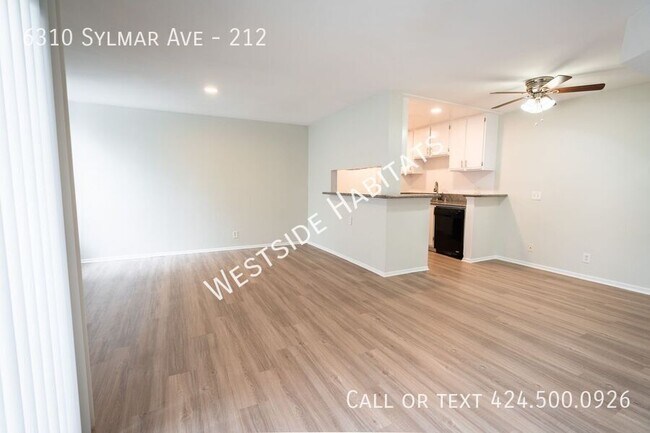 Foto del edificio - 6310 Sylmar Ave