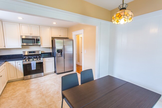 Foto del edificio - 7454 Eads Ave