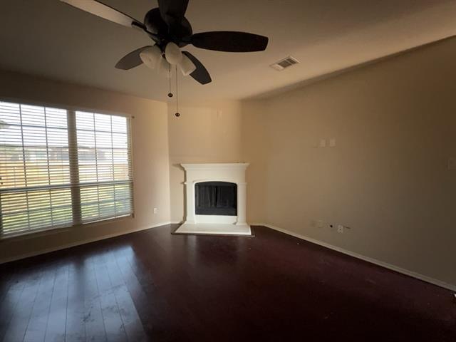 Building Photo - 2333 Cedarwood Dr