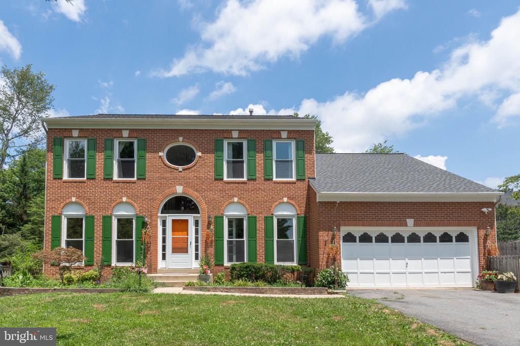 Foto principal - 10009 Puritan Way