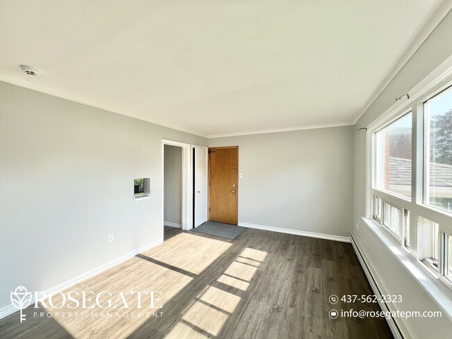 Building Photo - Charming & Modern 2-Bedroom Unit in Centra...