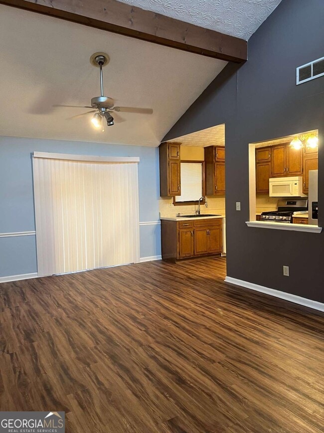 Building Photo - 9579 Briar Creek Ln