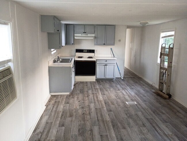 Foto del edificio - 402 Dawn Ave
