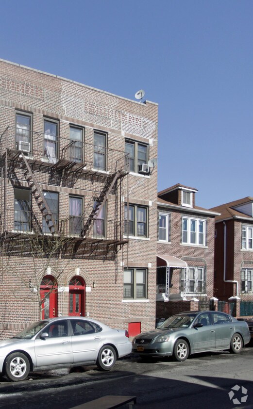 Building Photo - 1943 Gleason Ave