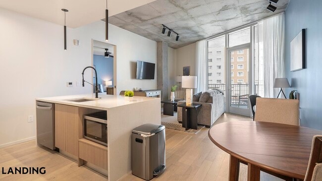 Foto del edificio - 143 E Commerce St