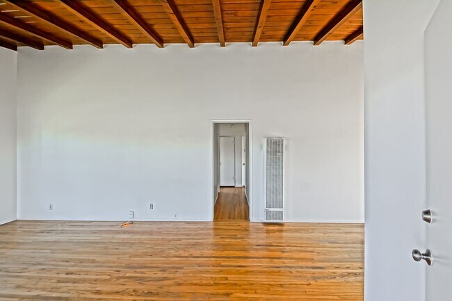 Foto del edificio - 3531 226th St