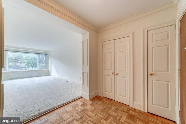 Building Photo - 2475 Virginia Ave NW